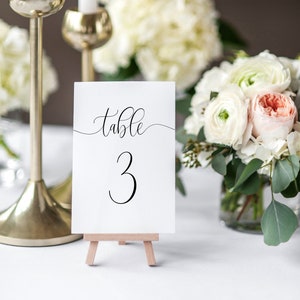 Afdrukbare tabelnummers | Tabelnummersjabloon | Bruiloft tabelnummers | Kalligrafie tabelnummers | Bewerkbaar | Direct downloaden | SS19