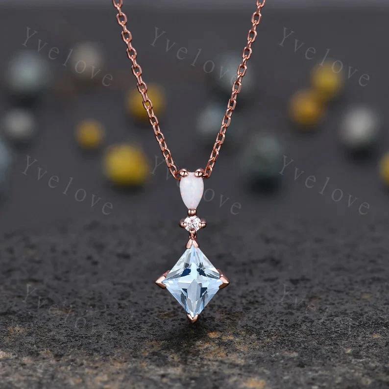 ネックレス・ペンダント LOVE ME MONSTER Petit Gem Drop Necklace Vintage Unique Lozenge Amethyst Necklace 14k Rose Gold Opal