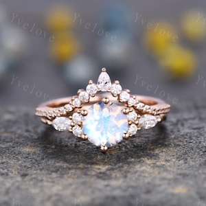 Vintage Moonstone Engagement Ring,Round Shape Moonstone Bridal Set,Twisted V Curved Diamond Stacking Band,Solid Gold,Women Ring Gift For Her