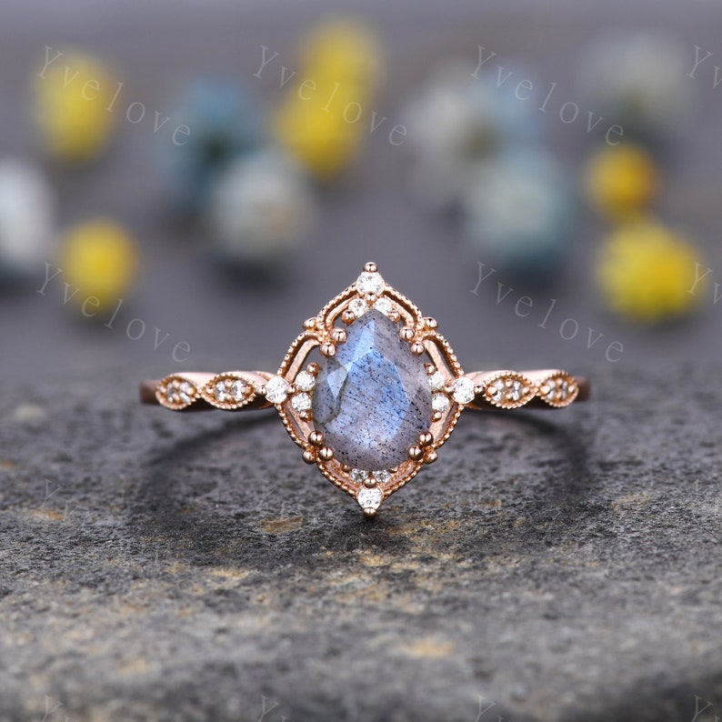 Vintage Labradorite Engagement Ring,Pear Shape Labradorite Ring,14K Solid Gold Ring,Unique Women Bridal Promise Rings For Her,Handmade Gift