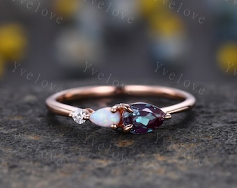 Vintage Alexandrite Opal Engagement Ring,Pear Cut Gems,Art Deco Moissanite Wedding Band,3 Stone Unique Women Bridal Promise Ring,Customized