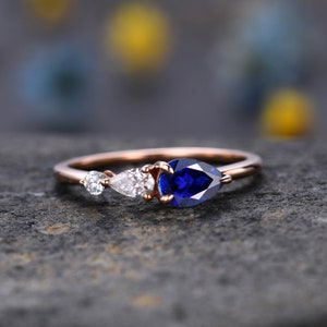 Vintage saffierring verlovingsring, peergeslepen edelstenen, art deco moissanite trouwring, 3 stenen unieke vrouwen bruidsbeloftering, roségoud