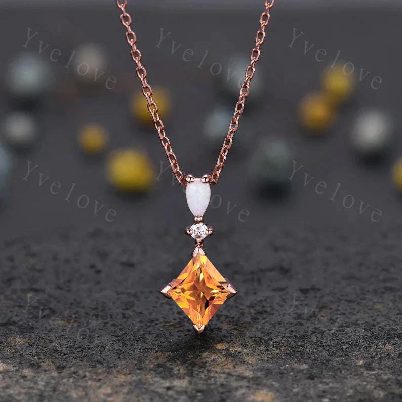 ネックレス・ペンダント LOVE ME MONSTER Petit Gem Drop Necklace ~NK7695M45AM-1.jpg?w=400&dpr=2.6