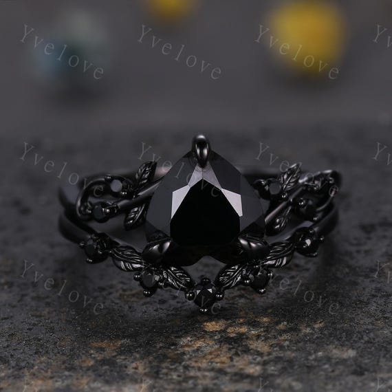 8 Mm Heart Shape Black Onyx Ring,vintage Twig Vine Leaf Ring