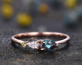 Vintage Alexandrite Engagement Ring,Pear Cut Gems,Art Deco Moissanite Peridot Wedding Band,3 Stone Unique Women Bridal Promise Ring,Custom