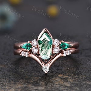 Gothic Coffin cut Moss Agate Engagement Ring Set,Unique Natural Agate Ring,Kite Emerald Ring,Rose Gold Diamond Anniversary Gift Bridal Set