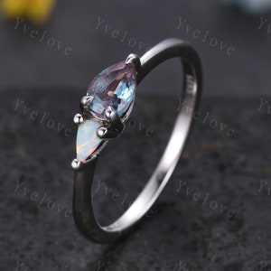 Vintage Alexandrite Opal Engagement Ring,Pear Cut Gems,Art Deco Alexandrite Wedding Band,Unique Women Bridal Promise Ring,Customized Gift