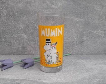 Moomin drink glass. Moomin Characters Tove Jansson. Moomin Glass tumbler. Vintage Scandinavian modern design. Collectible