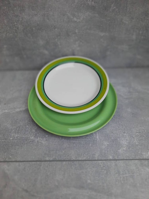 Vintage Höganäs Keramik Green Plate. Swedish Vintage Green Saucer