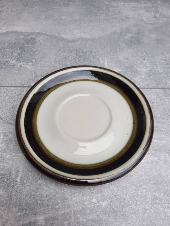 Arabia Karelia Saucer. Finnish Design by Anja Jaatinen-winqvist
