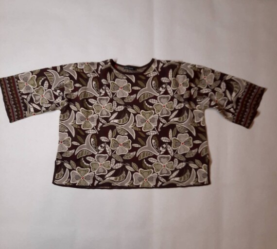 Sweater / bluse by Gudrun Sjoden
