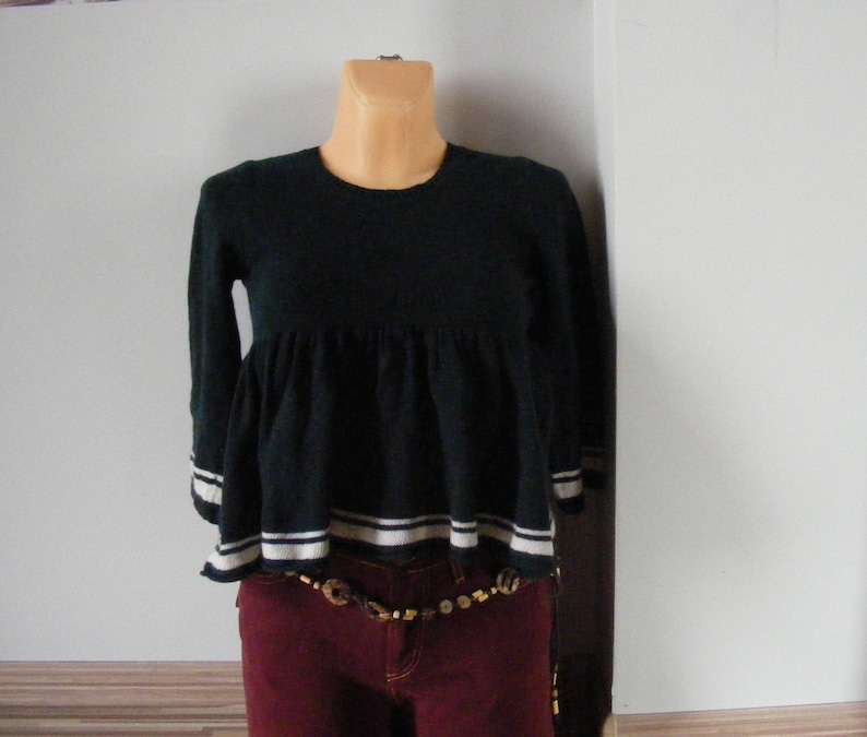 BGN wool top/ knitted sweater image 1