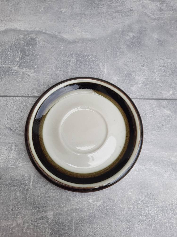 Arabia Karelia Saucer. Finnish Design by Anja Jaatinen-winqvist