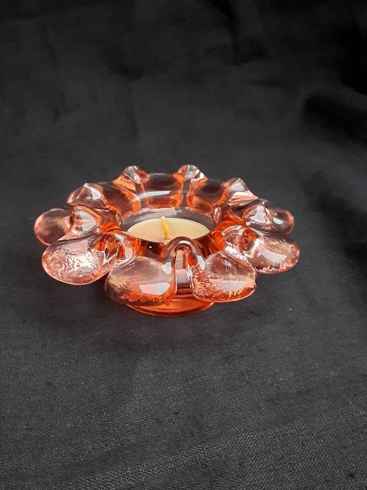 Göran WärffによるKosta BodaのKrinolinシリーズボウル Kosta Boda Krinolin Candleholder / Small Vase by Swedish Glass