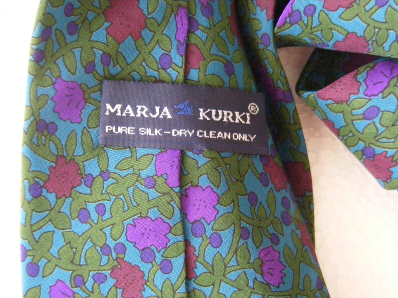 Vintage Marja Kurki Mens Suit Neck Tie 100/% Silk