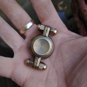 Brass hobo fidget spinner
