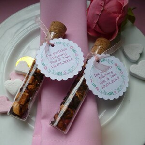 Guest gift wedding tea in a test tube image 4