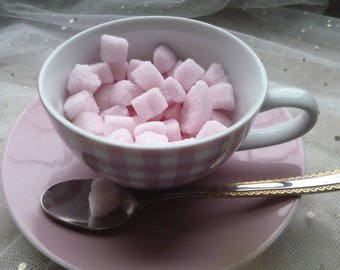 50 x Coeurs de sucre dans le cadeau cadeau rose de douche de chéri de mariage
