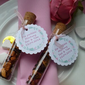 Guest gift wedding tea in a test tube image 2