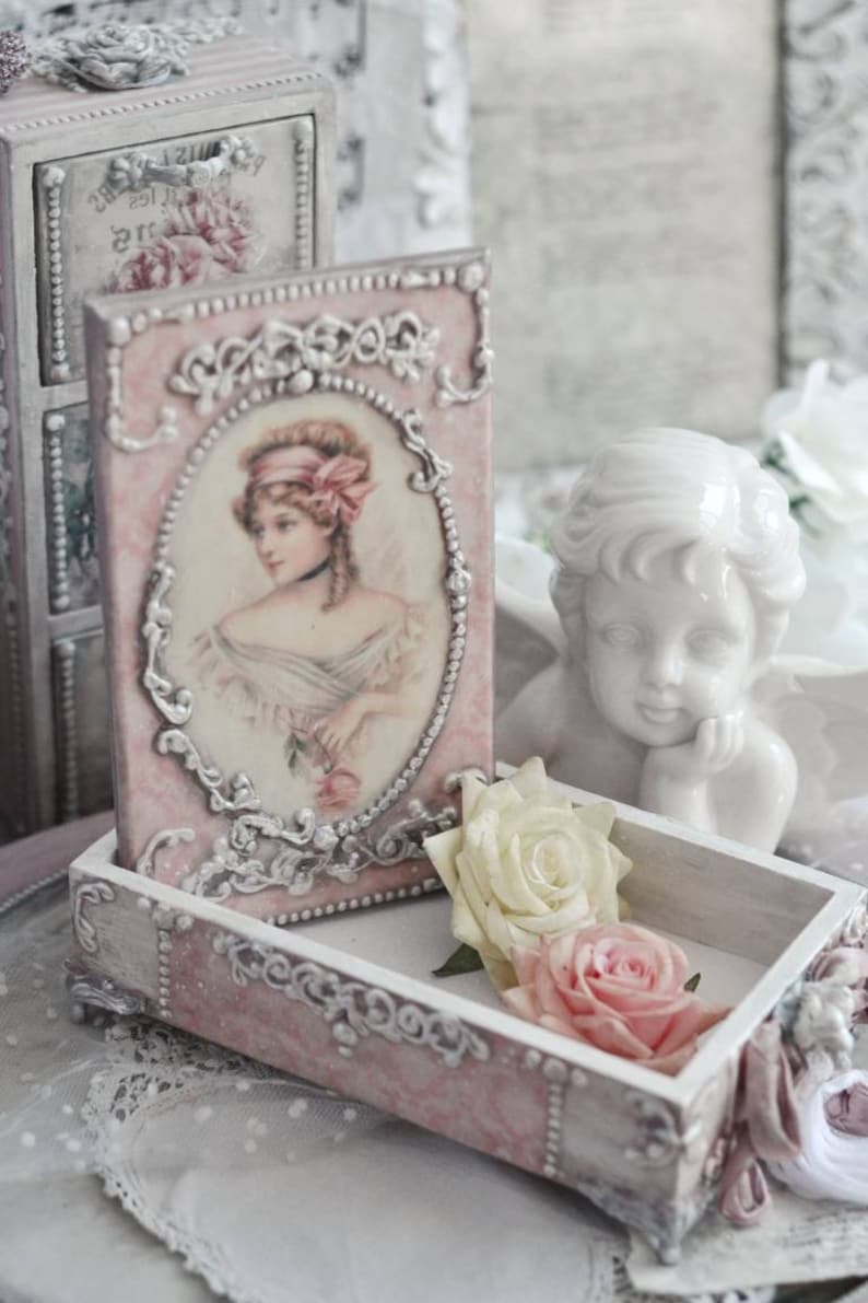 Shabby chic decoupage box Romantic decoupage box with roses shabby chic decor decoupage box vintage box jewellery box with roses