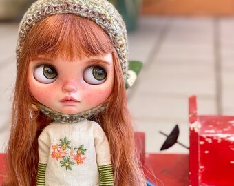 Outfit blythe doll t-shirt jeans hat clothes