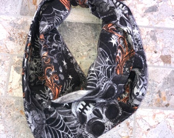 Skull Bandana 100/% Cotton Black with Fiery White Skulls 22 inch Scarf Wrap