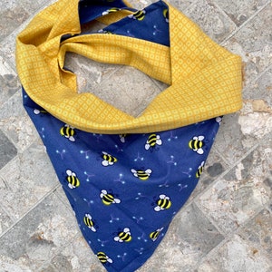 Bumble Bees on Blue & Yellow Diamond Cotton Pet Bandana/Scarf