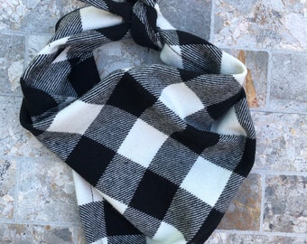 Black & White Buffalo Check Plaid Flannel Shirting Pet Bandana