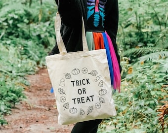 Halloween Canvas Tote Bag, Reusable Trick or Treat Bag, Color Your Own, Trick or Treat Tote, Halloween Gifts for Kids, Eco Friendly