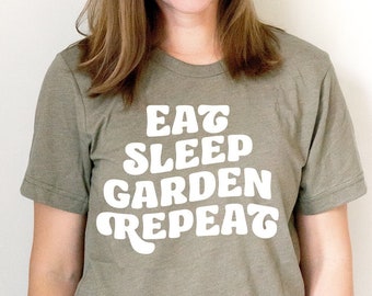 Garden Shirt, Gift for Gardener, Garden Shirt for Women, Tshirt for Gardeners, Gardening Tshirt, Retro Garden Shirt, Garden Graphic Tee