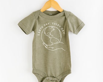 Earth Day Baby, Infant Earth Day, Gender Neutral Baby, Environmental Gift for New Mom, Gift for Nature Mom, Baby Shower Gift for Nature Mom
