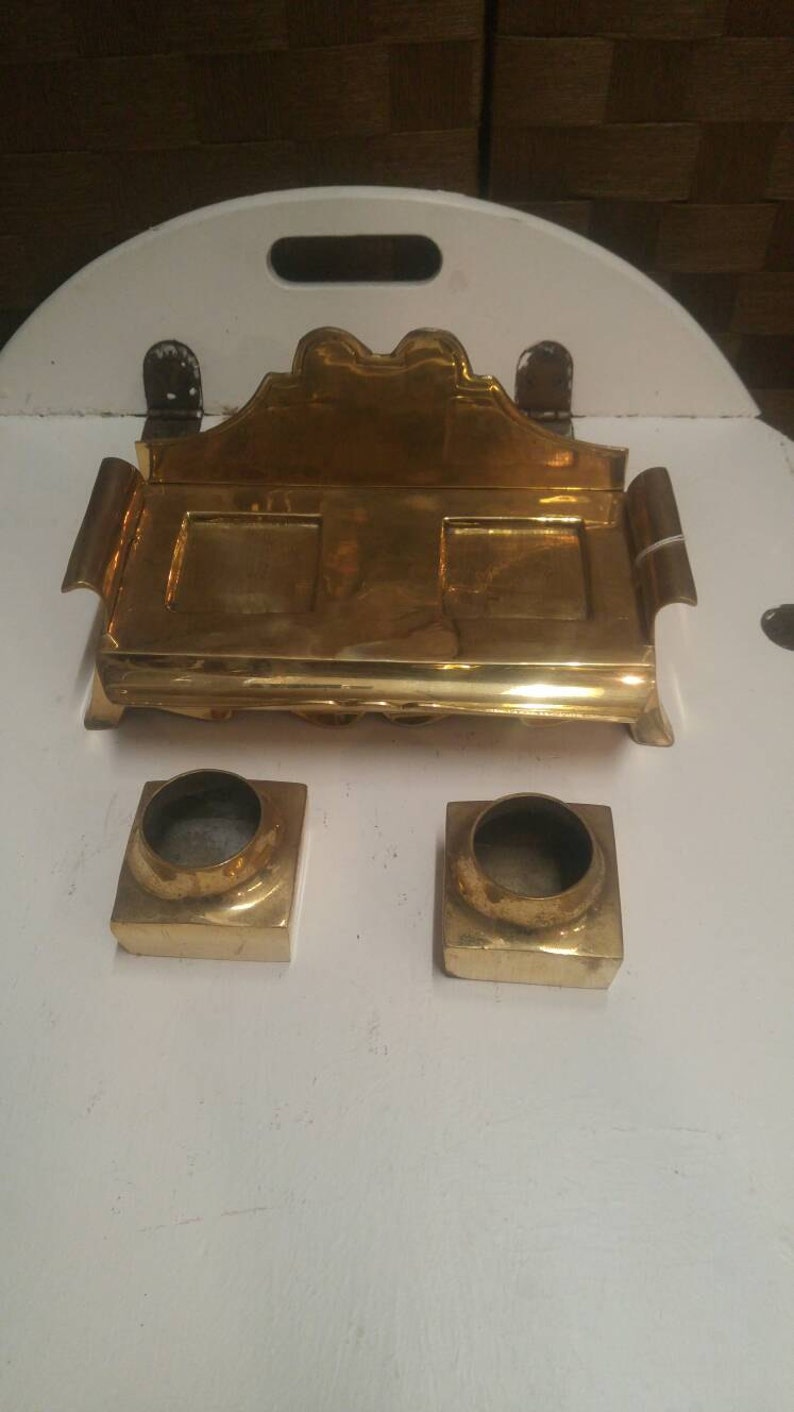 Antique Polished Brass Fountain Pen /& Double Ink Well Holder
