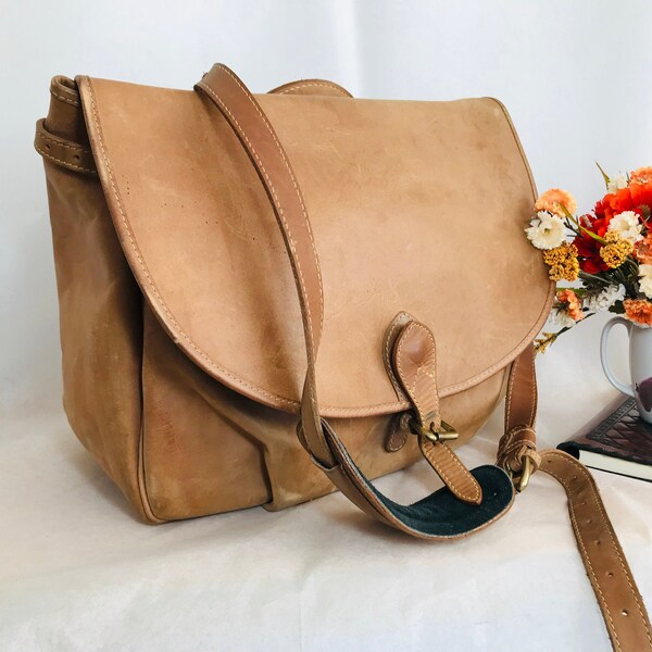 Mulholland Brothers Tan Leather Messenger Bag