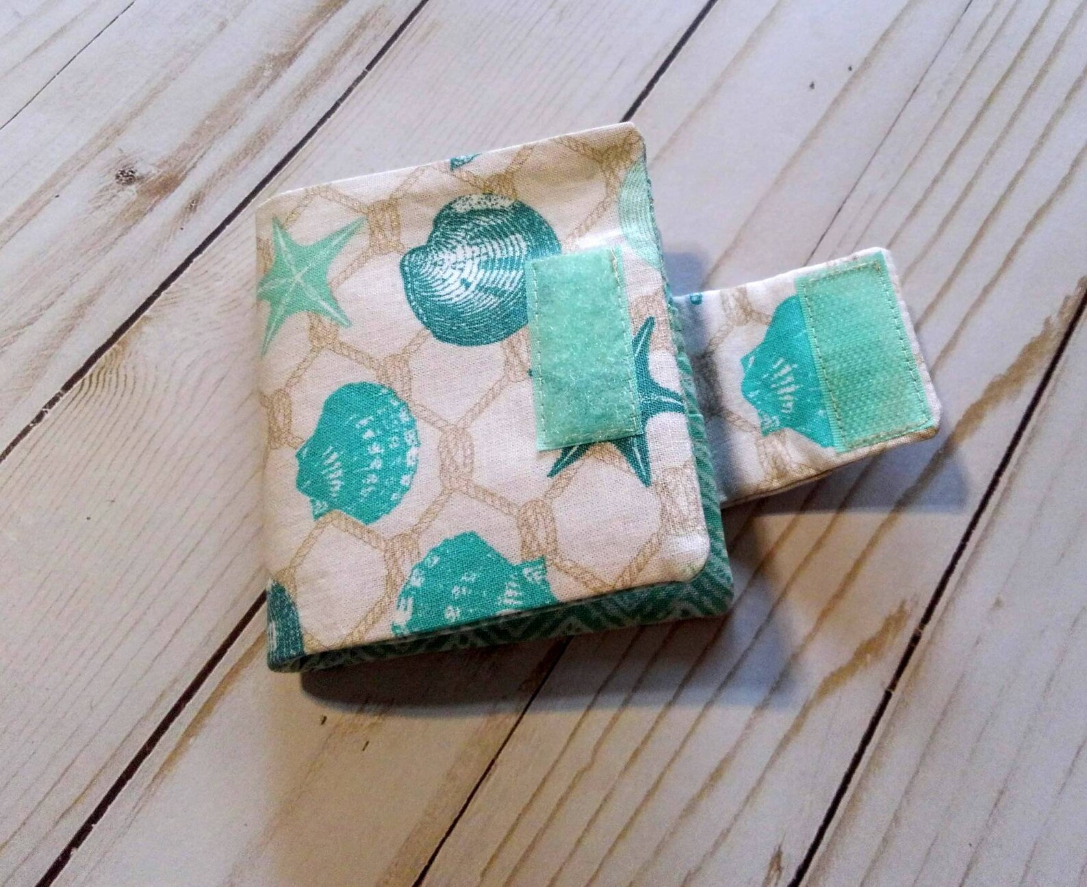 Seashell Bifold Wallet teal seashore small minimalist 6 card Etsy