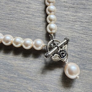 Glass Pearl Dainty Necklace