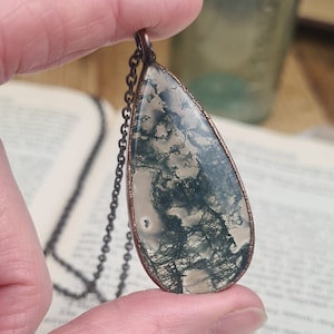 Green moss agate, copper electroformed, gemstone pendant, spiritual jewellery, wiccan, boho, fairytale pendant, gift ideas for her, rustic