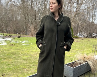 Vintage Austerlitz Wool Blend  Coat Womens Moss Green Romantic Jacket Coat Business Women Coat Medium Size Lady Coat Warm Autumn Spring Coat