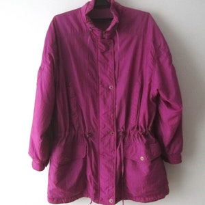 Vintage Damen Frühling Parka Sportjacke Sportjacke Fuchsie Nylon Jacke Bequeme Alltagsjacke Hipster Jacke Größe L