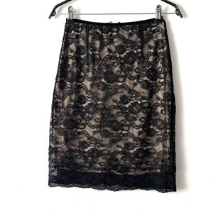 CARVEN Black Floral Print Knee-Length Sheer Skirt, 40 CARVEN Black Floral Print Knee-Length Sheer Skirt, 40