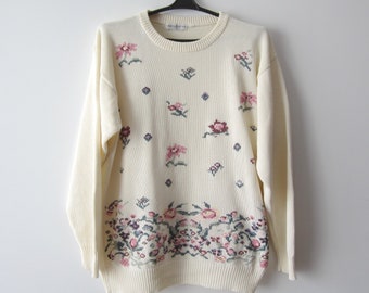 Vintage Embroidered Floral Sweater 80s-90s Cotton Knitted Jumper Womens Ivory White Sweater Easy Style Sweater Everyday Jumper Size Small