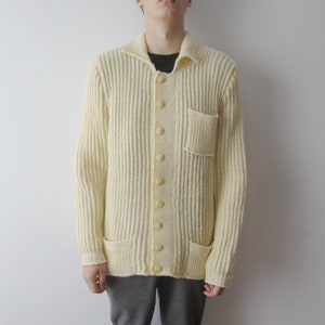 Vintage Hand Knit Warm Cardigan Mens Winter Cardigan with pockets 80s 90s Cardigan Hipster Button Down Sweater Size Medium Student Jacket