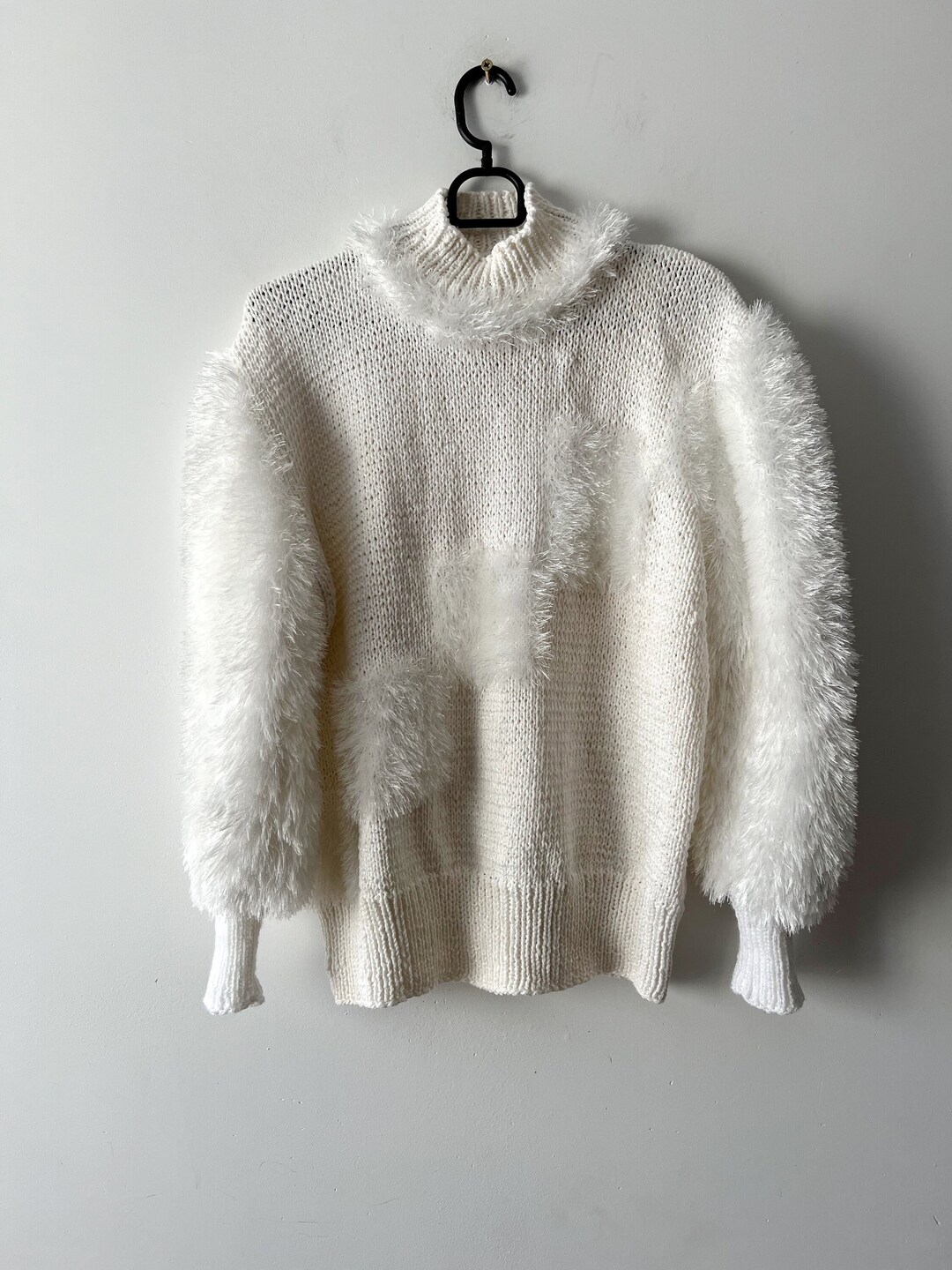 90s White Fuzzy Sweater Hand Knitted Sweater Fringe Fuzzy 90s White Fuzzy Sweater Hand Knitted Sweater Fringe Fuzzy