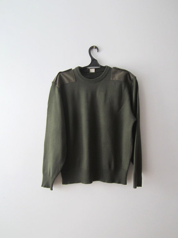 green commando sweater