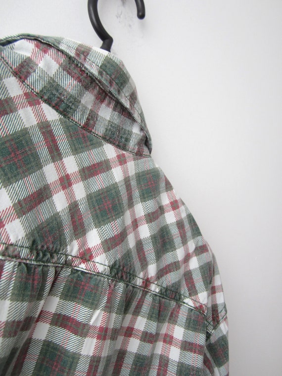 levis plaid