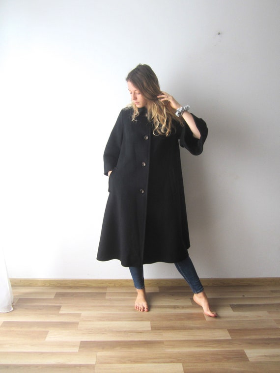 Vintage Black Coat Women's Wool blend Coat Medium