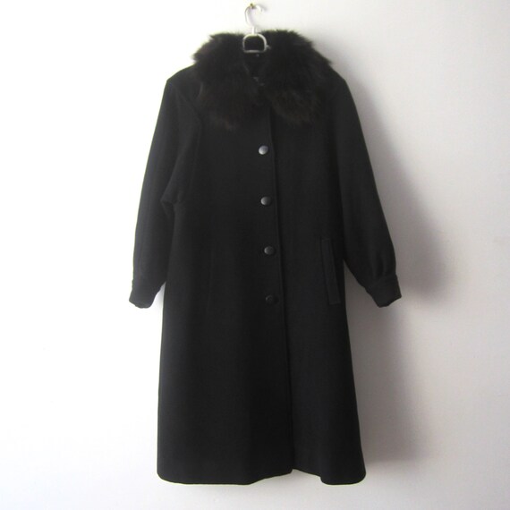 Vintage Black Coat Women's Classic Wool Coat Roman