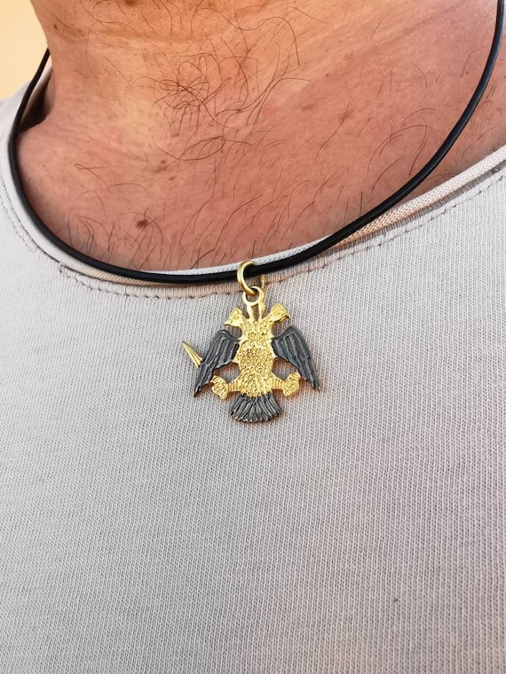 bicéfala bizantina Collar de bronce con el águila de - Etsy España