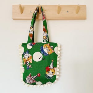 Mini sac fourre-tout, petit sac fourre-tout vert, sac à main à pois chaton, sac fourre-tout fait main au Japon, joli sac fourre-tout à volants, joli sac fourre-tout pour fille
