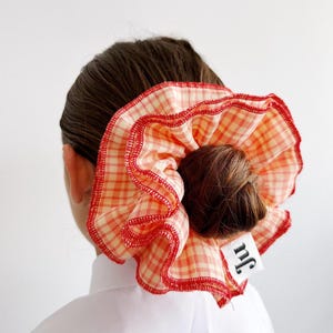Jumbo Gingham Scrunchies, 4-lagige Gingham Scrunchies, Große Rüschen Haargummis für den Frühling, Haar Accessoires Geschenke für ihre Feiertage Scrunchies