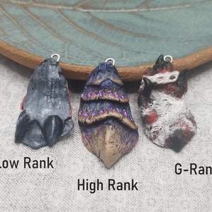 CUSTOM Monster scale [Monster Jewelry / Pendant]
